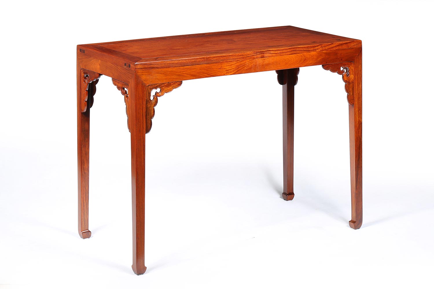 越南黄花梨云纹角花独板四平案