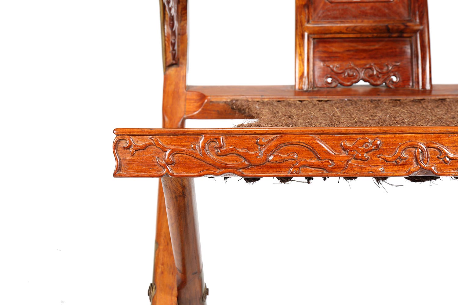 越南黄花梨透雕麒麟纹交椅