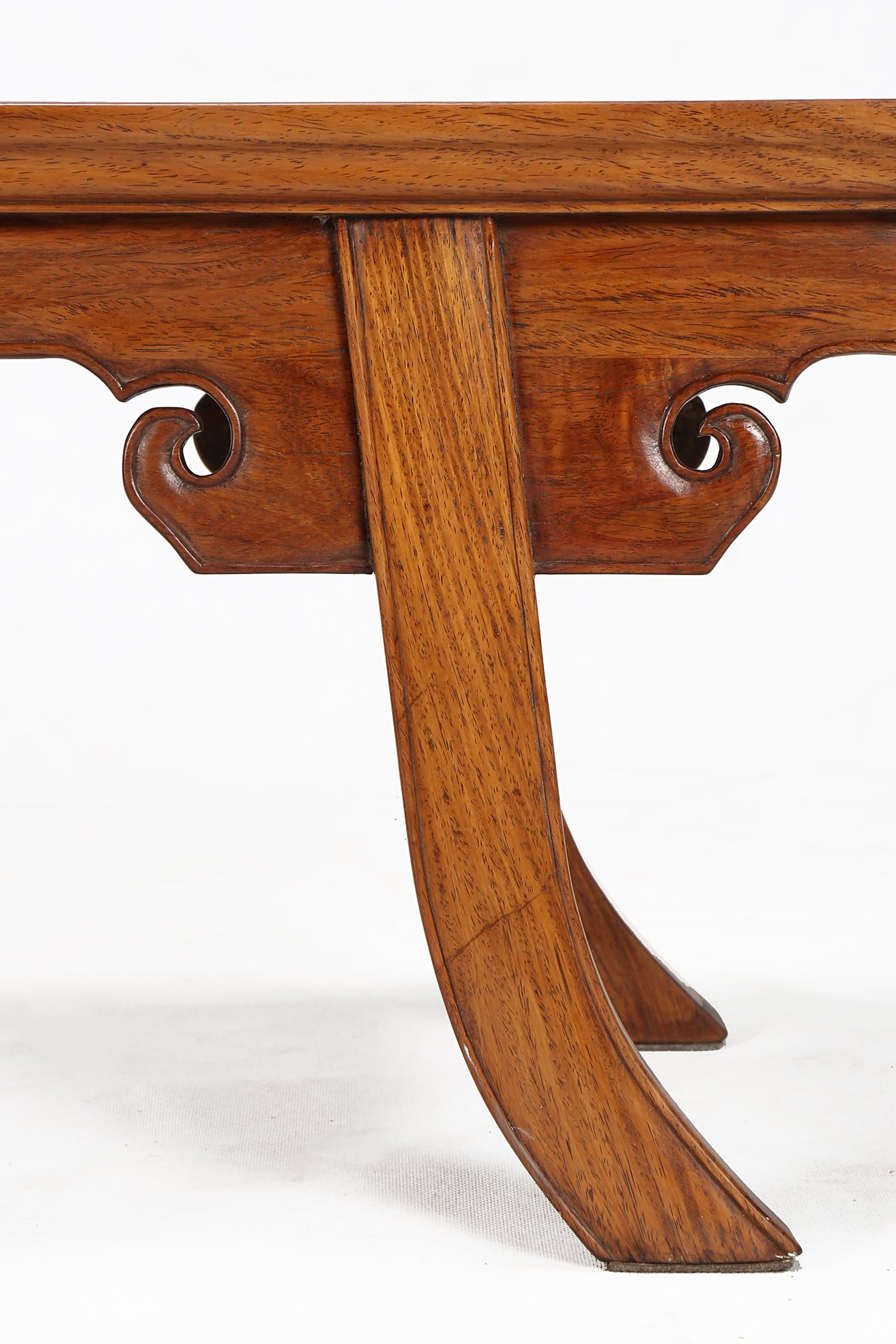 越南黄花梨独板坑案