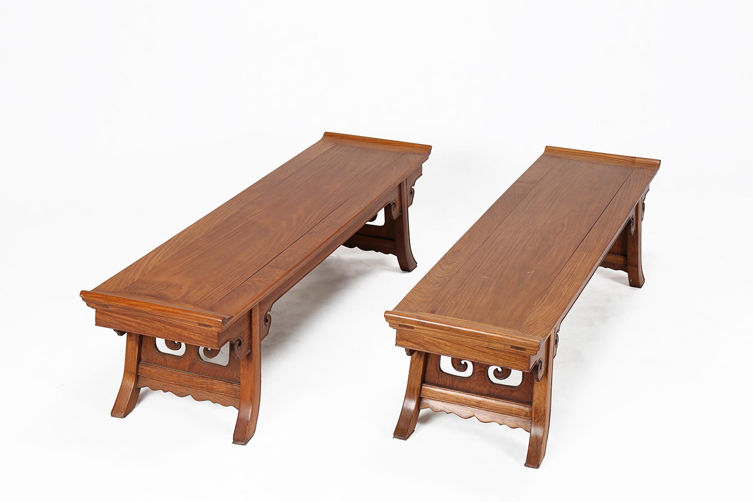 越南黄花梨独板坑案